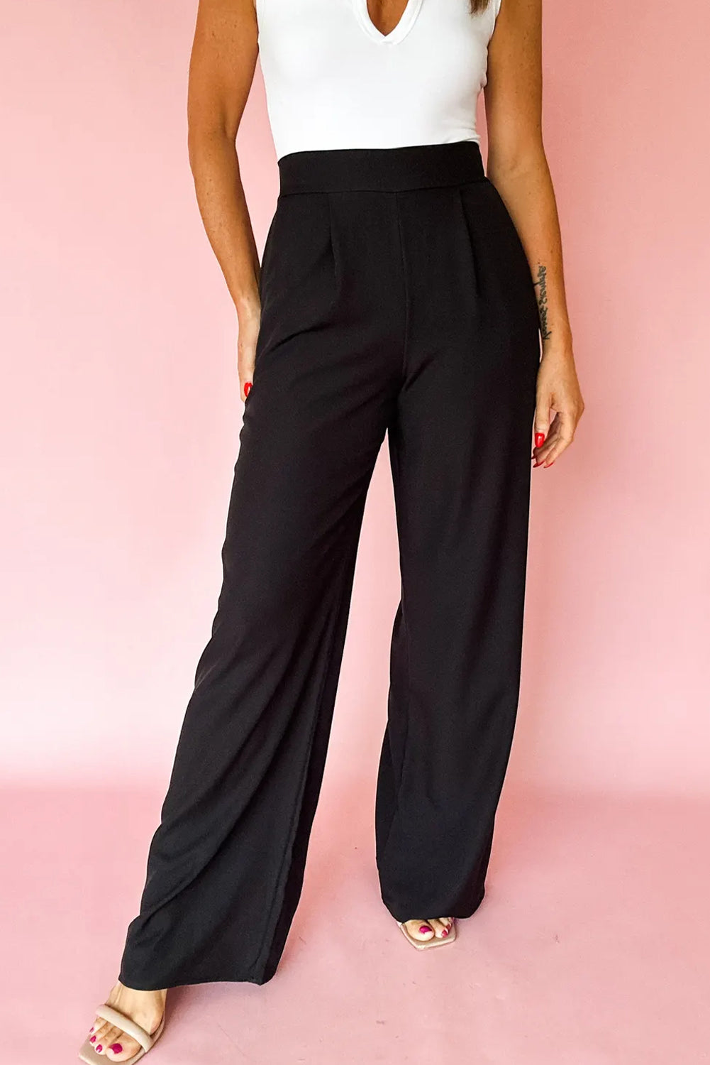 Black Pleated Elastic Pants September.